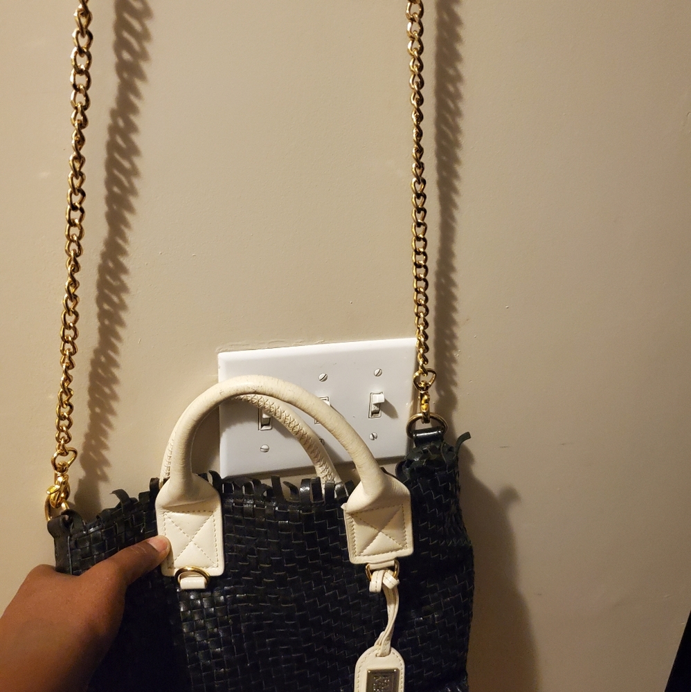 Handbag.